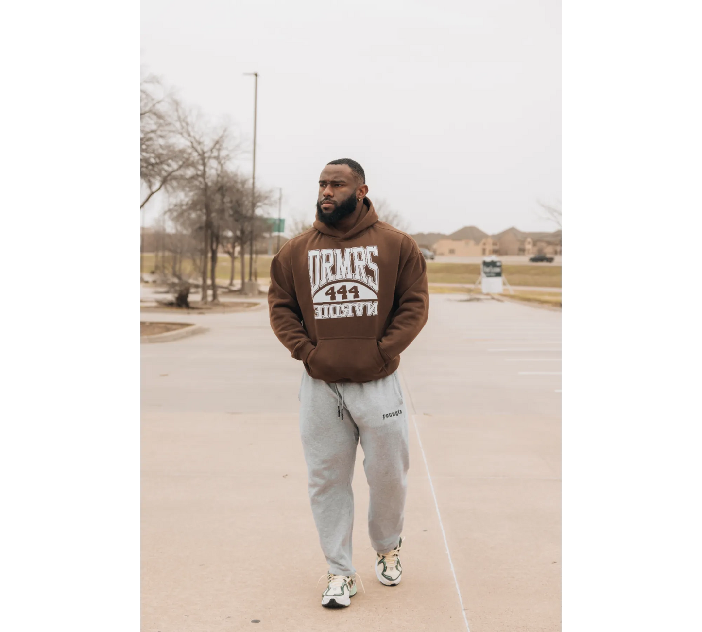 ESSENTIALS HOODIE WHITE PRINT